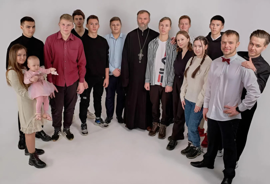 Раньше никого не было, а теперь есть папа 01.jpeg