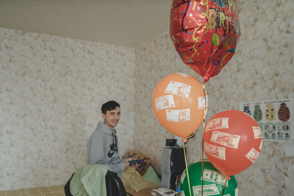 Никита отмечает свой день рождения DSC09336.jpg