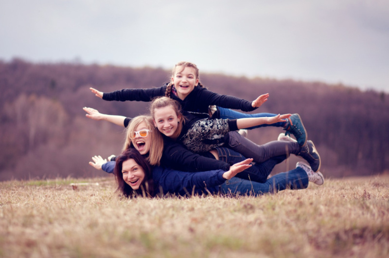 Как приёмная мама помогает другим родителям на Горячей линии